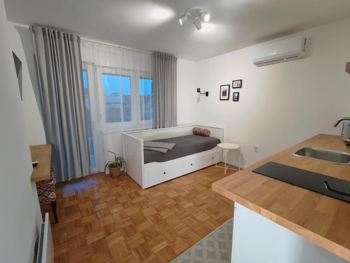 Sunset Station Apartments Zagreb Extérieur photo